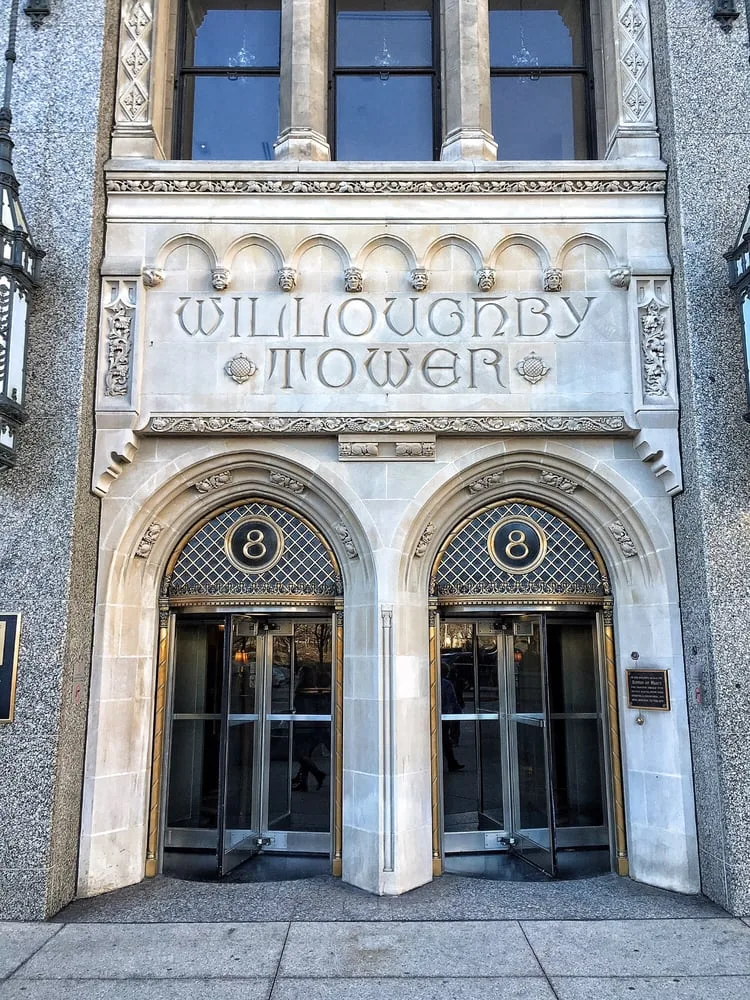 Historic Willoughby Tower entrance at 8 S Michigan Ave, Chicago, location of Arbor Mac Repair